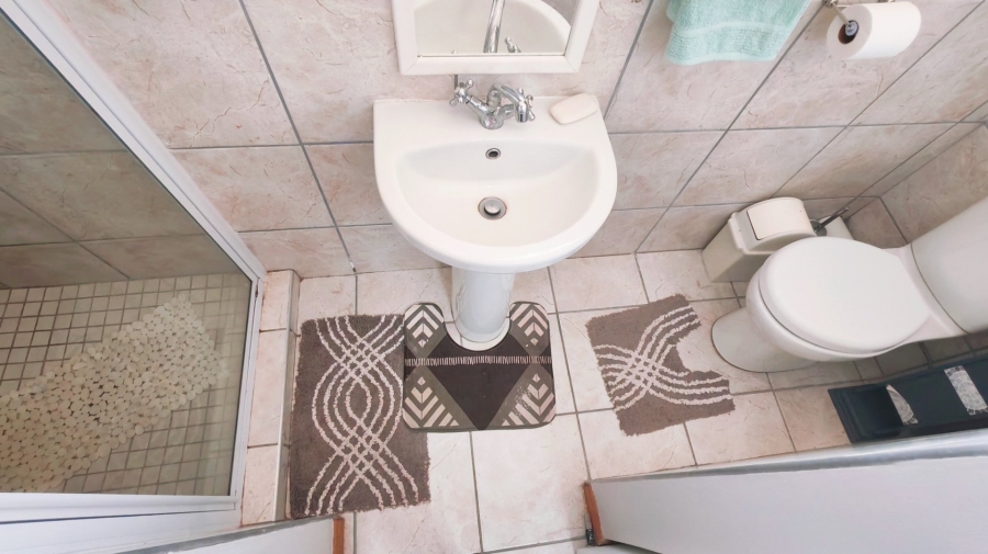 3 Bedroom Property for Sale in Twee Kuilen Western Cape